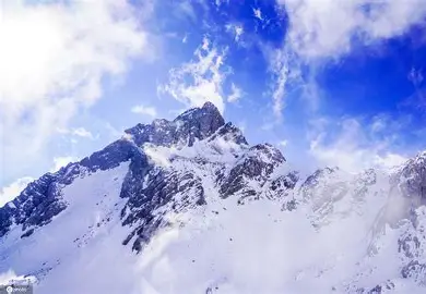 玉龙雪山